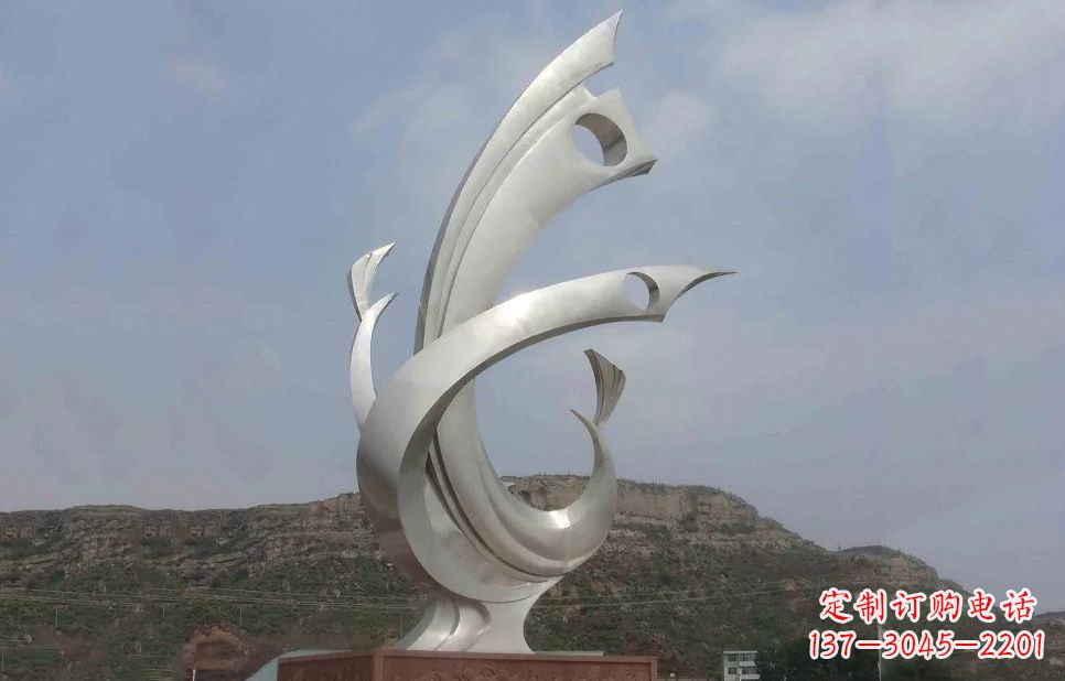 安阳金羽凤凰-不锈钢抽象雕塑