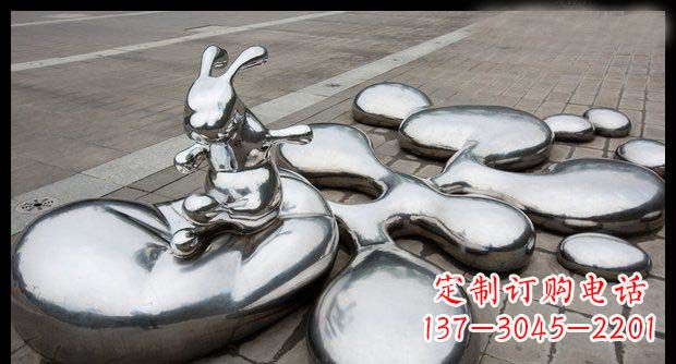 安阳卓越不锈钢兔子雕塑