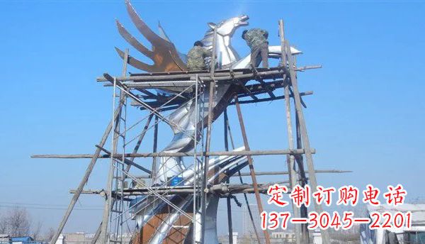 安阳不锈钢飞马雕塑，给广场一个灵动之美