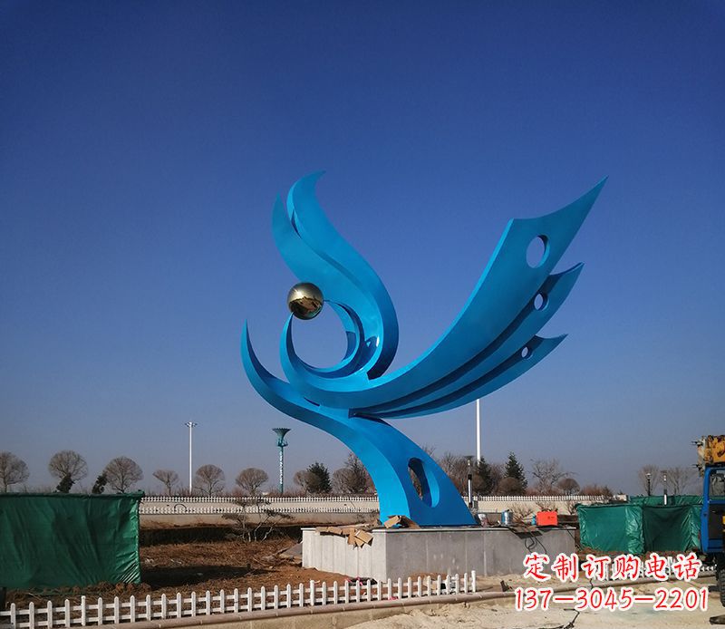 安阳中领雕塑凤凰雕塑,象征着精致的品味