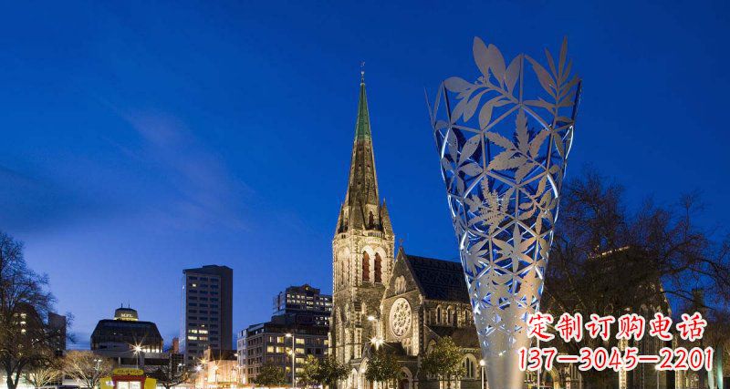 安阳不锈钢树叶雕塑——给现代空间带来优雅古朴之美