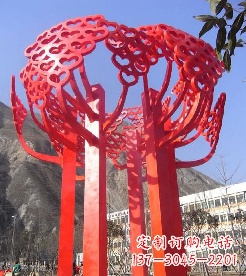 安阳广场不锈钢心形树叶大树雕塑