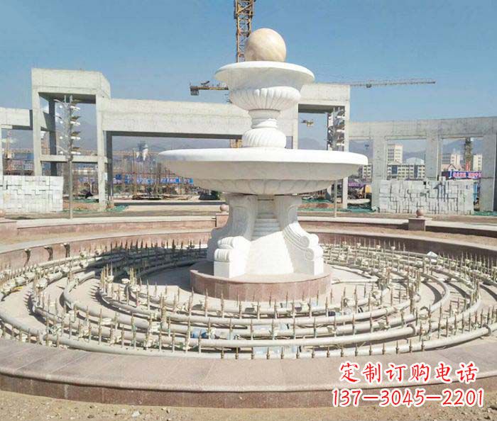 安阳让家园更加美丽的风水球雕塑