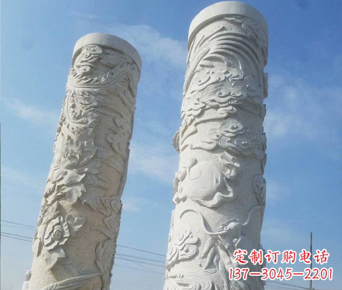 安阳艺术化的广场龙柱石雕
