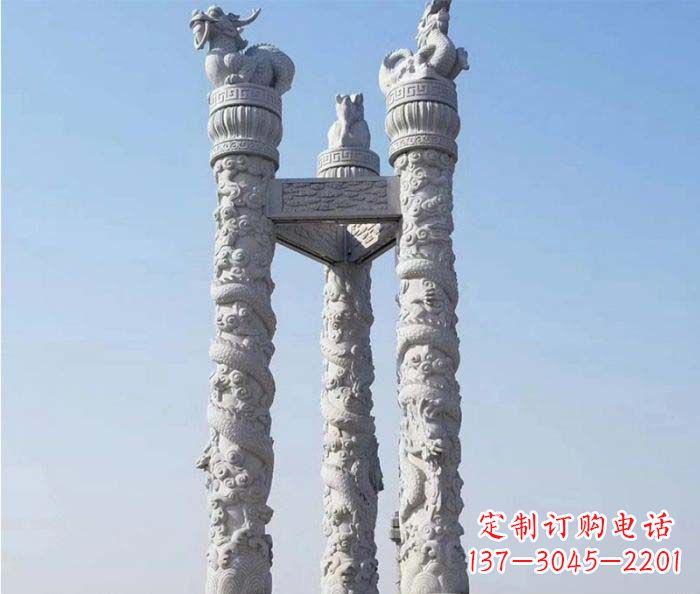 安阳中领雕塑推出的高端盘龙柱石雕,是一种精美…
