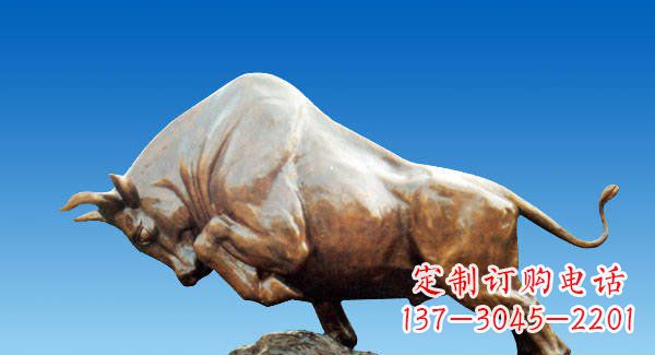 安阳中领雕塑定制特色拓荒牛雕塑