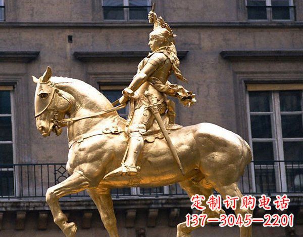 安阳中领雕塑:高端骑马凯撒雕塑