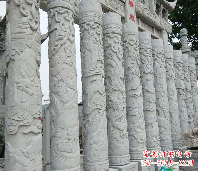 安阳中领雕塑:专业定制十二生肖石柱景观石雕