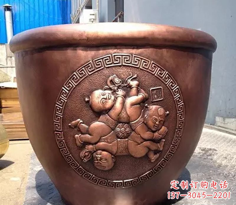 安阳中领雕塑出品,高端水缸铜雕塑