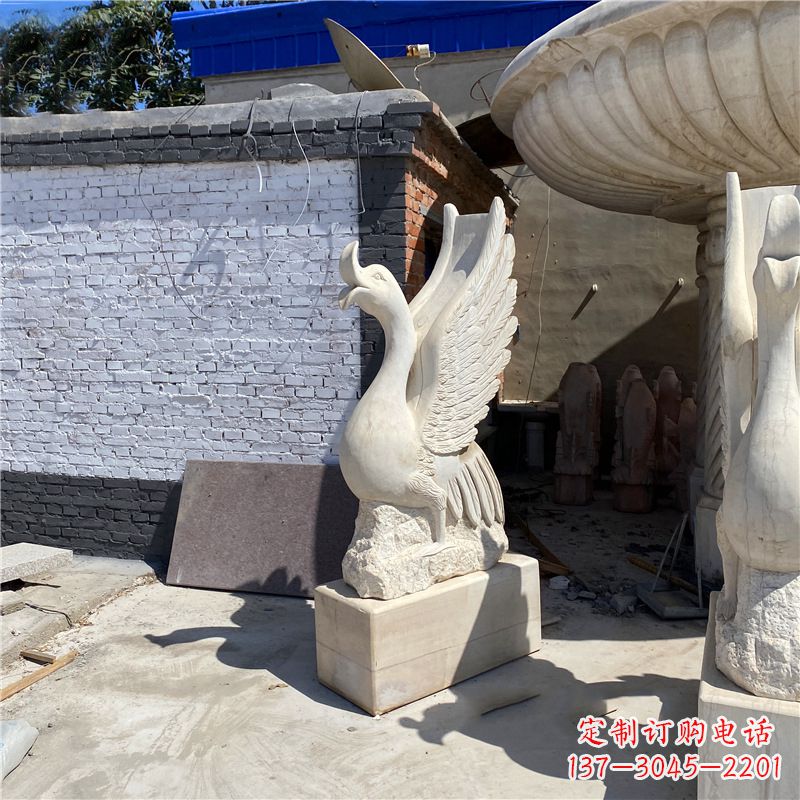 安阳中领雕塑艺术精致天鹅雕塑