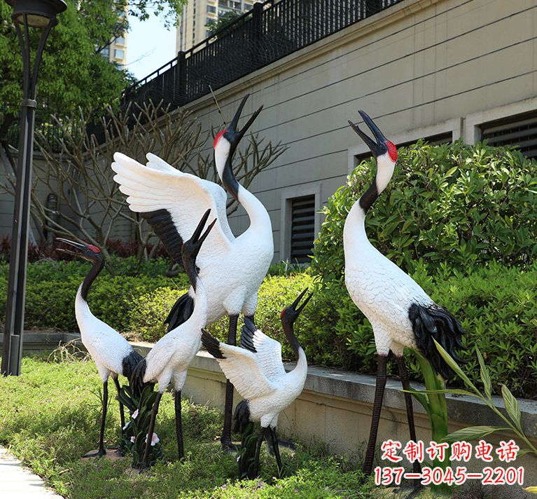 安阳精致仿真的仙鹤雕塑