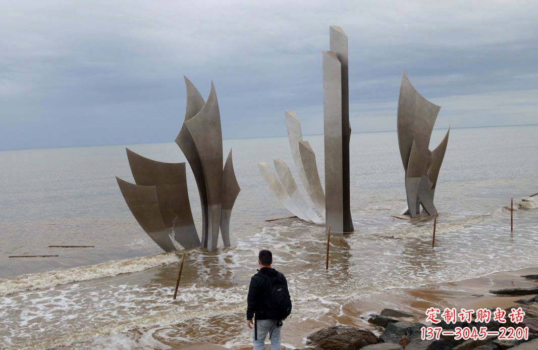 安阳海洋船帆雕塑——送给宁静海滩的时刻