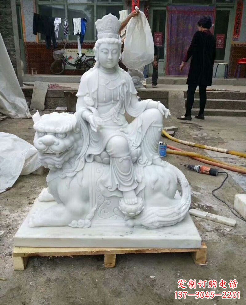 安阳高端汉白玉文殊菩萨狮子雕塑