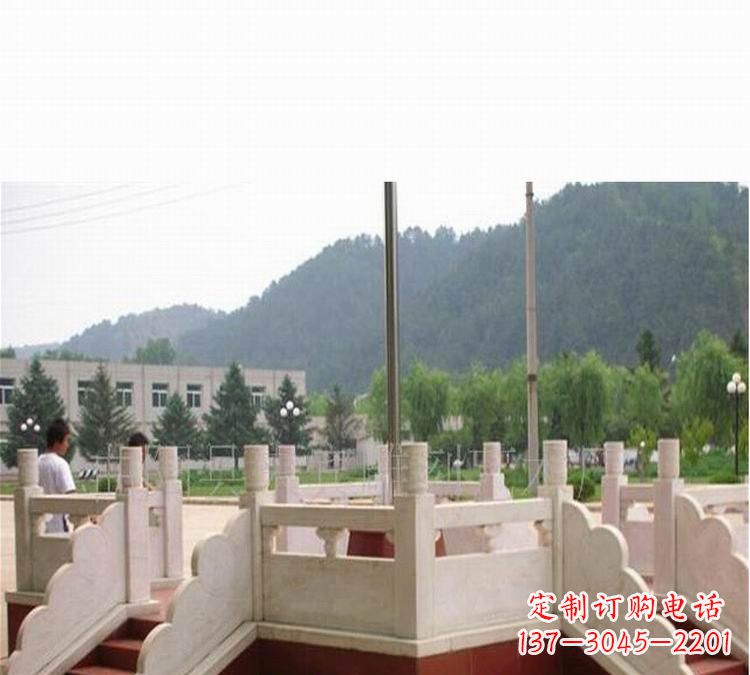 安阳汉白玉精致国旗台雕塑