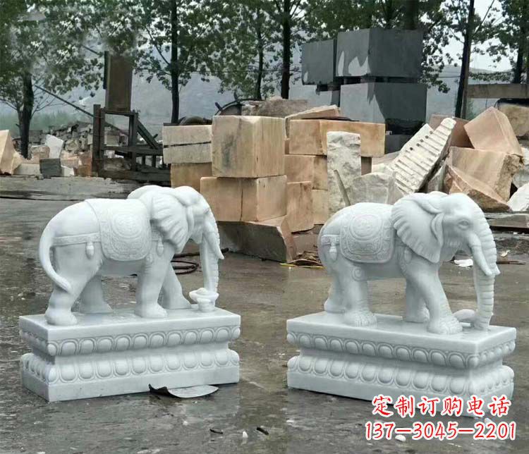 安阳守护吉祥家门的玉质大象雕塑