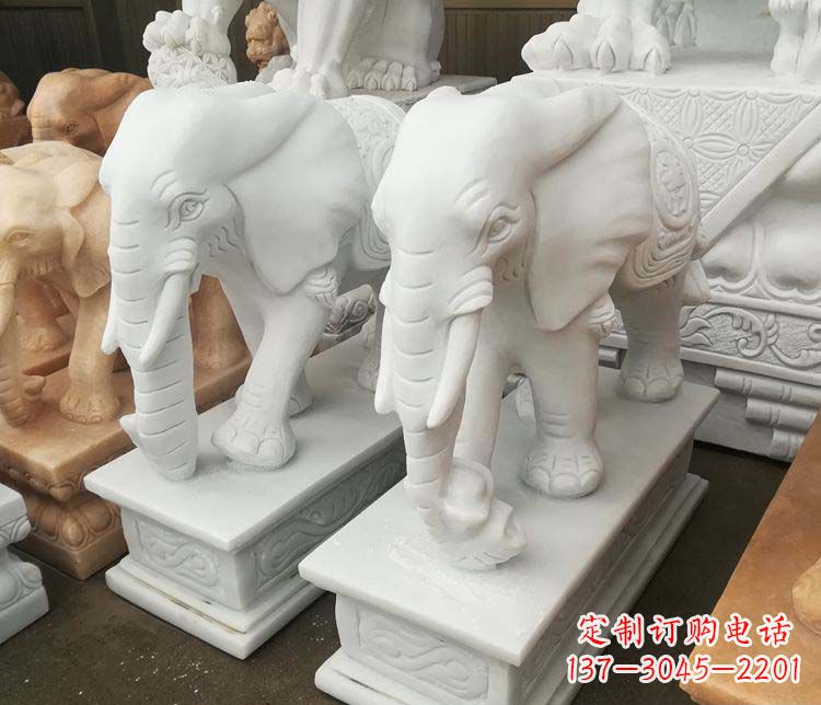 安阳独特的大象雕塑造型精美