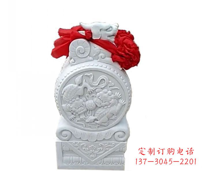 安阳中领雕塑的精美玉石门墩雕塑是一个经过精心…