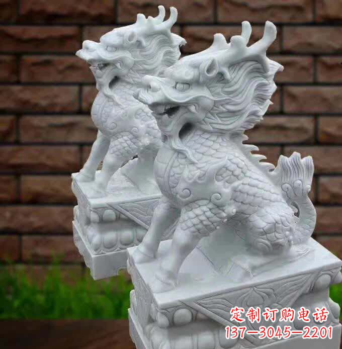 安阳中领雕塑推出的汉白玉麒麟雕塑,精美的外形…