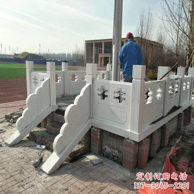 安阳中领雕塑是一家专业的雕塑定制厂家,专注于…