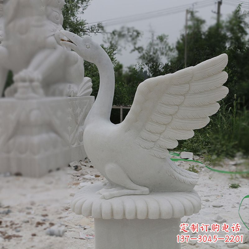 安阳精致优雅的汉白玉天鹅喷水雕塑
