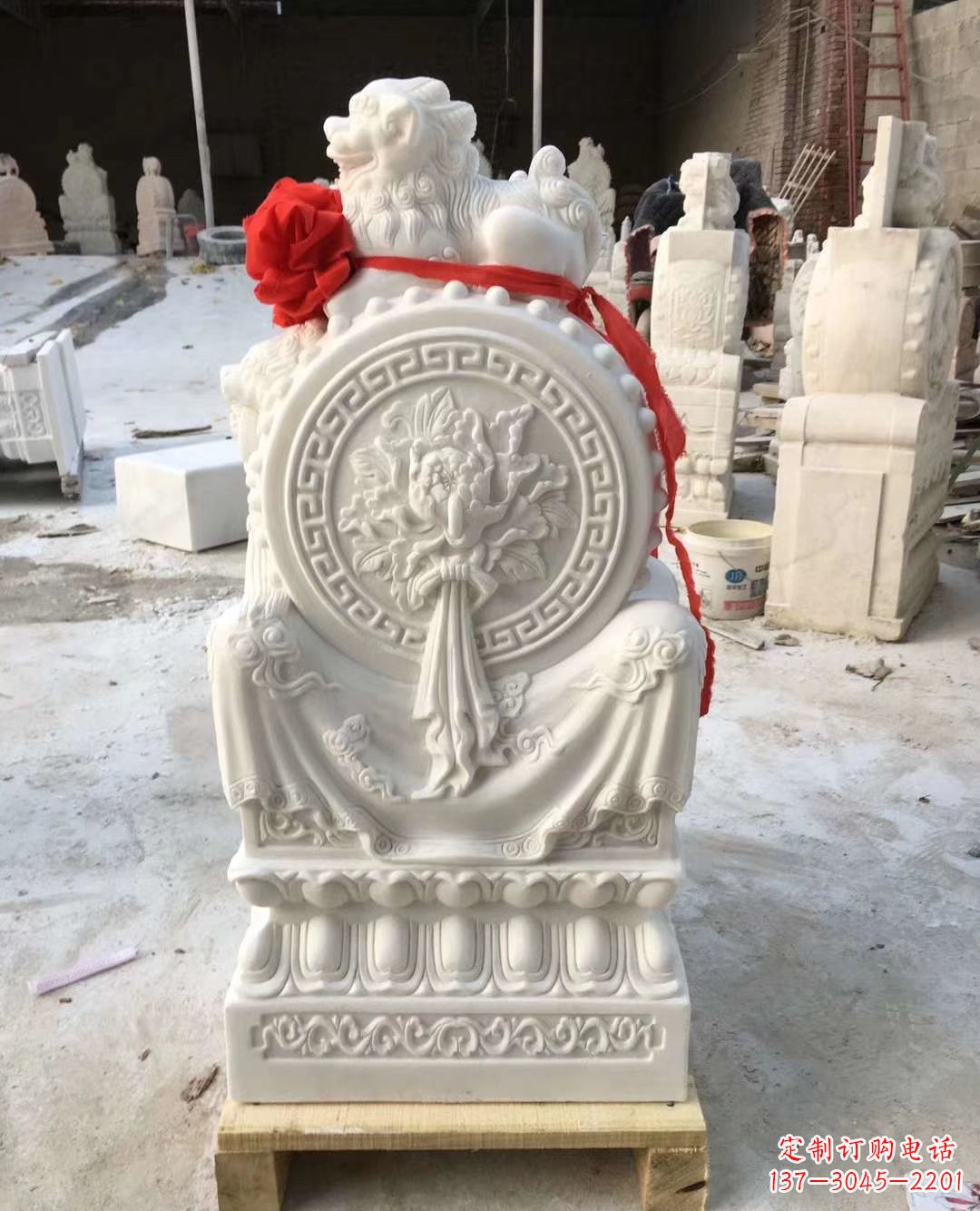 安阳纯手工汉白玉狮子雕塑