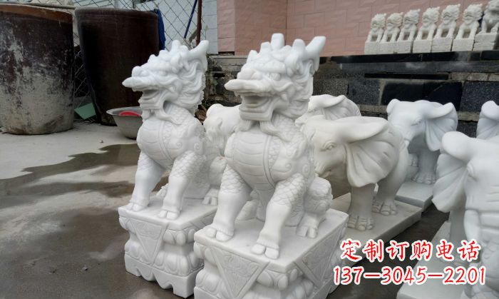 安阳汉白玉麒麟雕塑:门口镇宅石雕之美