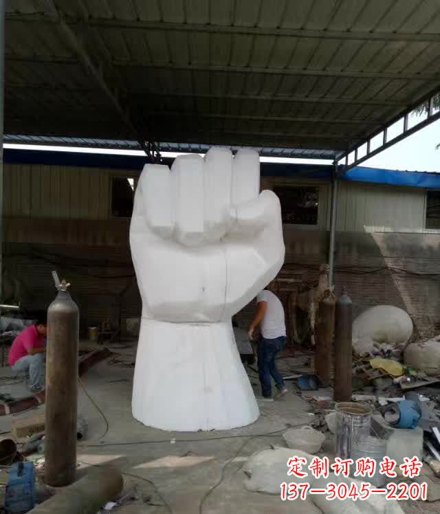 安阳中领雕塑推出户外不锈钢拳头雕塑