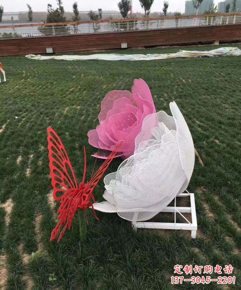 安阳户外不锈钢铁艺蝴蝶花朵雕塑