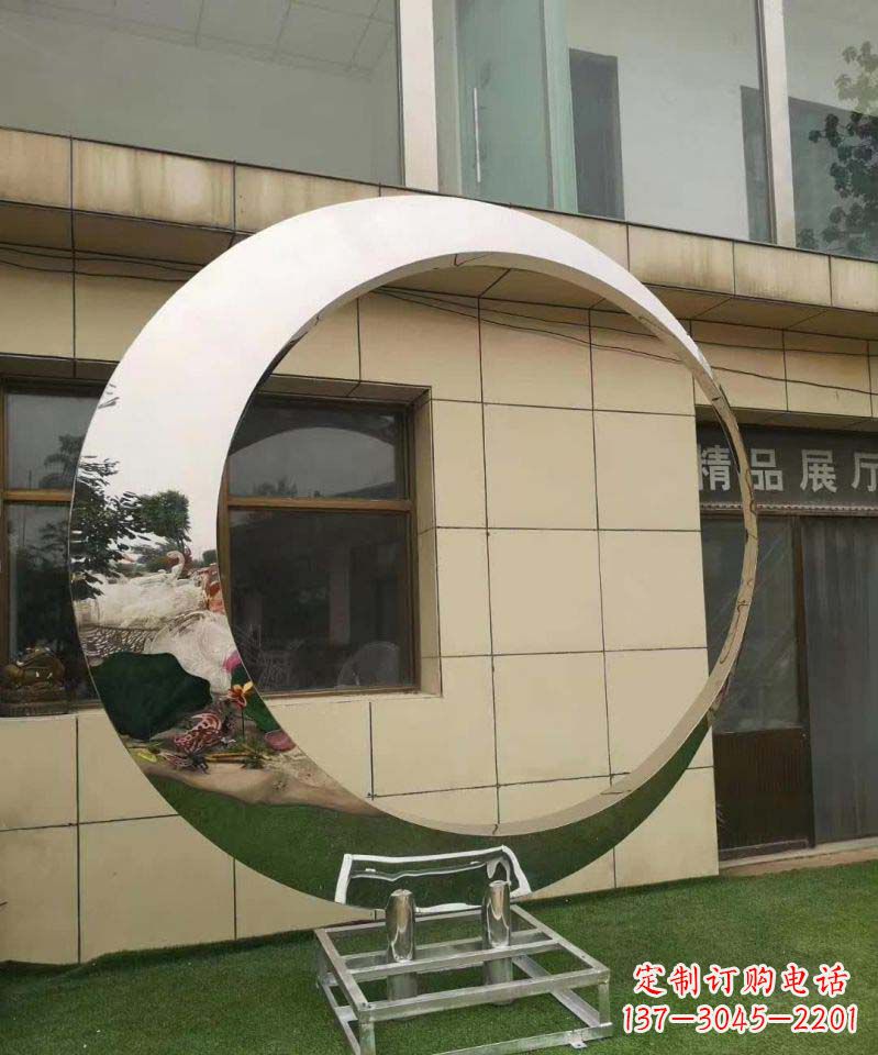 安阳完美的不锈钢圆环雕塑