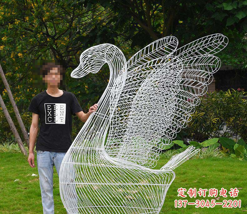 安阳艺术精灵——户外不锈钢天鹅雕塑