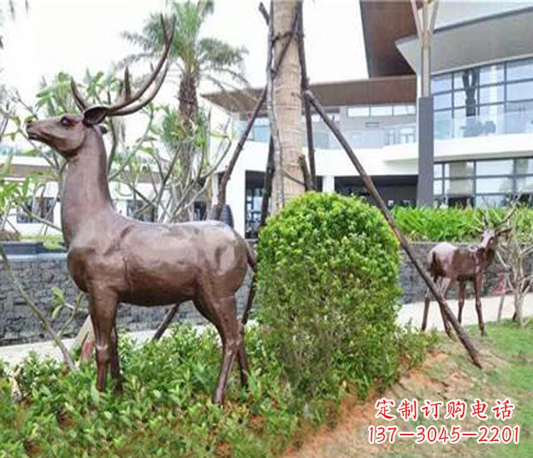 安阳户外梅花鹿铜雕