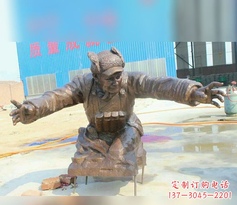 安阳黄继光校园英雄铜雕:传承伟大精神