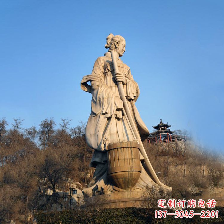 安阳重温历史的美女雕塑