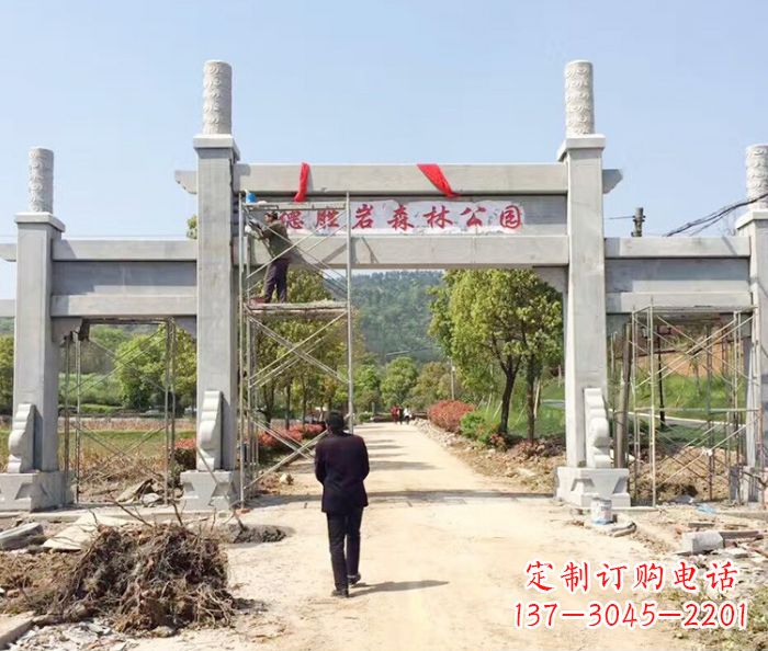 安阳中领雕塑是一家专业的雕塑定制厂家,我们提…