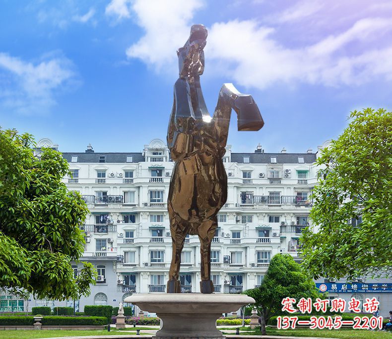 安阳镜面城市经典不锈钢奔马塑像