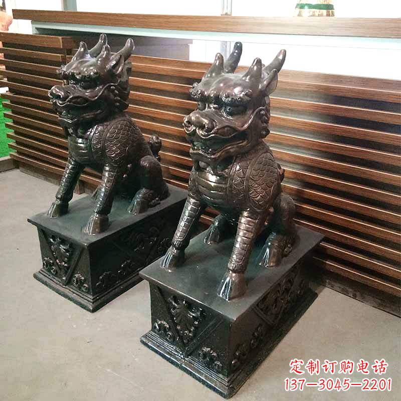 安阳饰你家门口的瑞祥麒麟雕塑