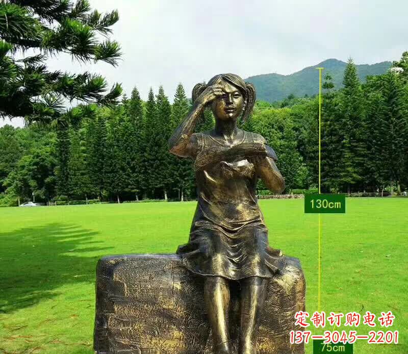 安阳精美的女孩铜雕塑,展现活力与青春