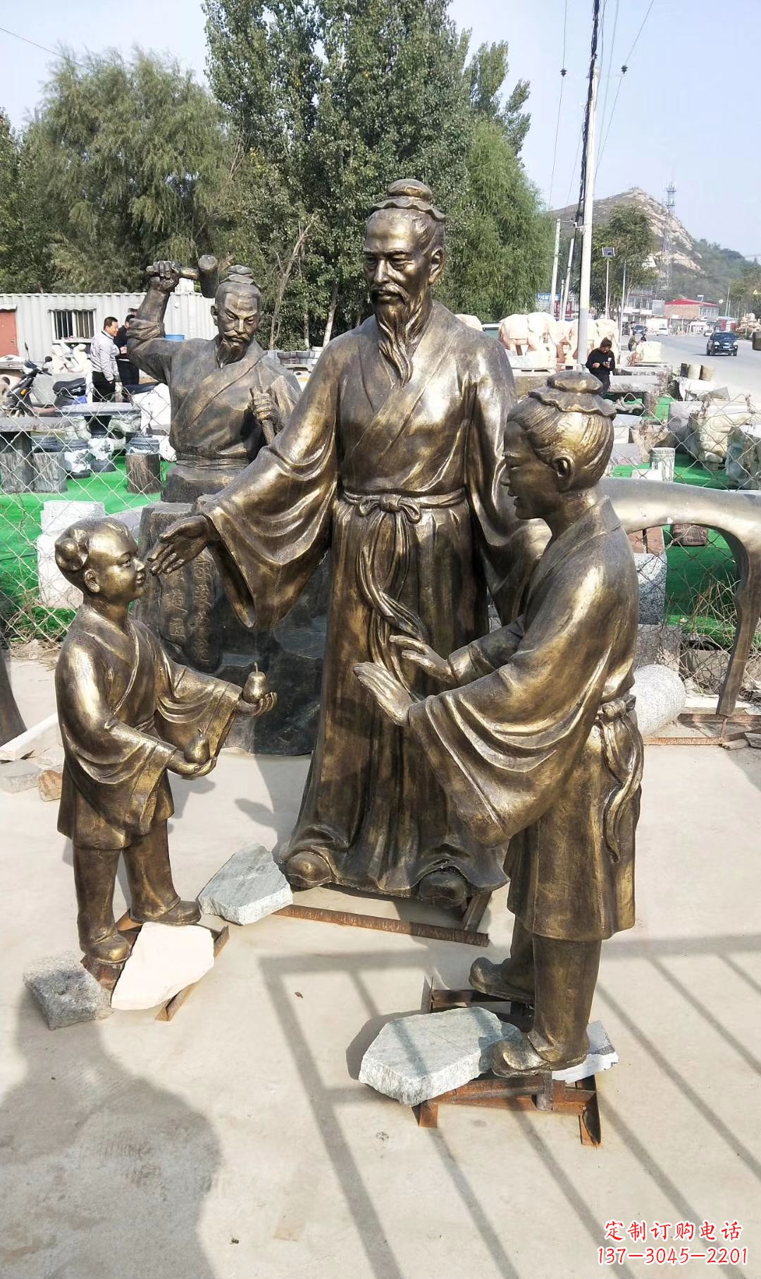 安阳孔融让梨人物雕塑,传承名家之美