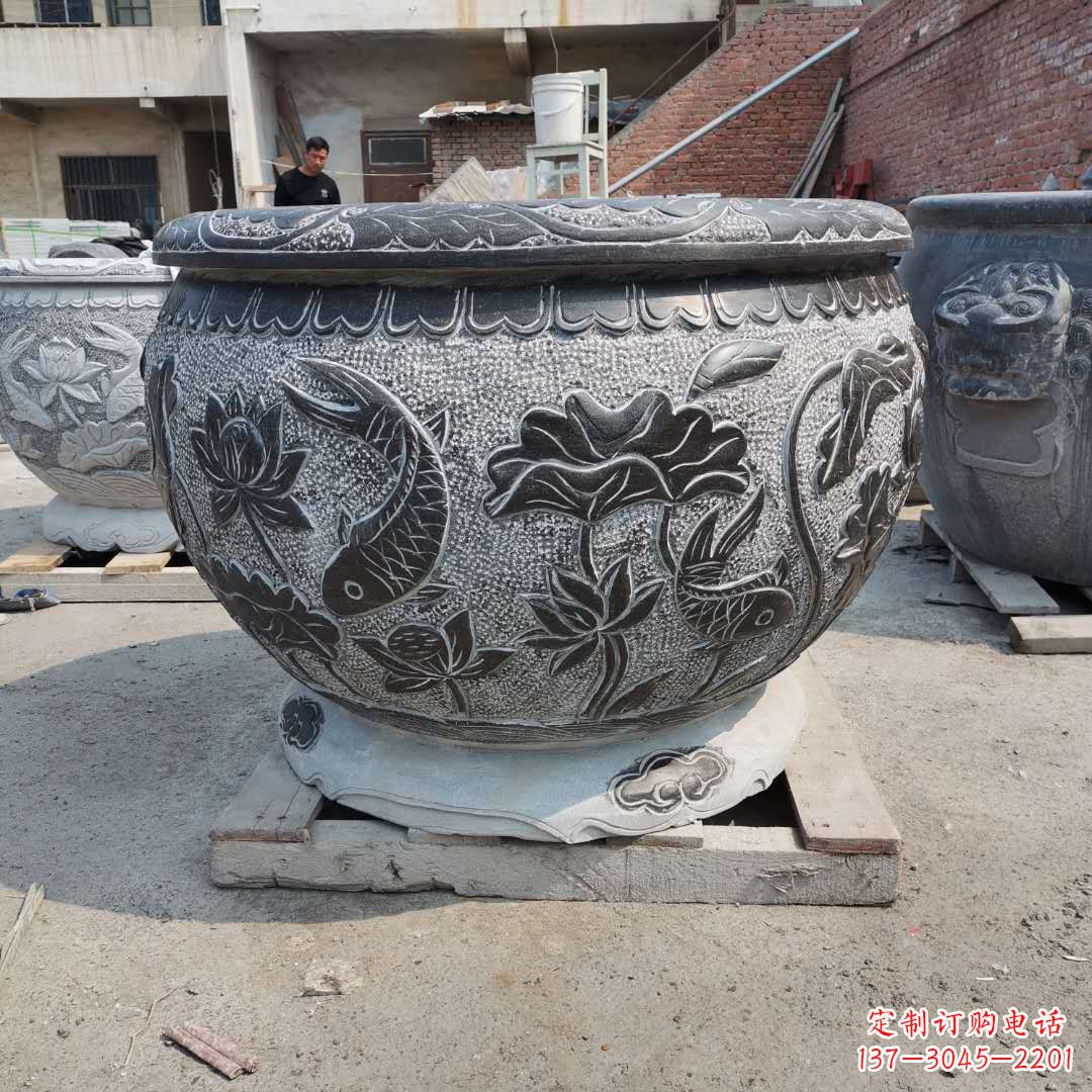 安阳老青石园林石雕水缸,享受自然之美