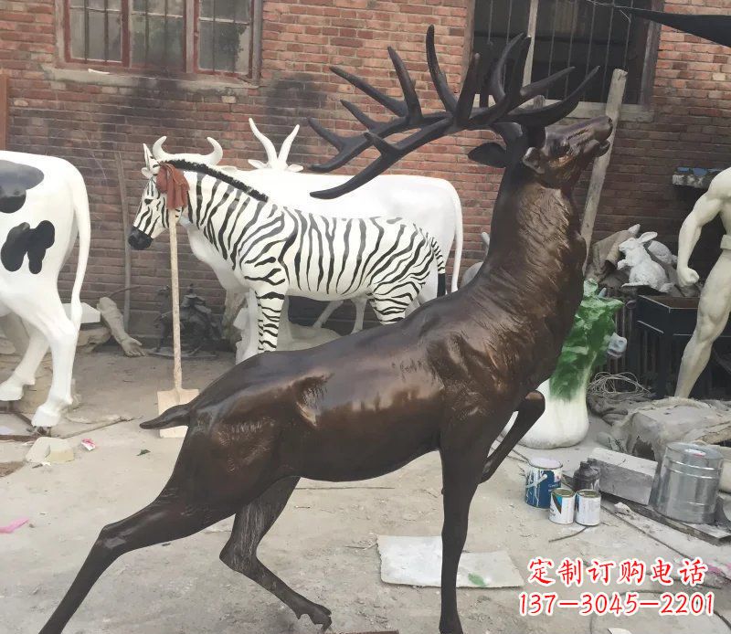 安阳羚羊公园动物铜雕,欣赏自然之美