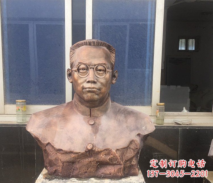 安阳精致的刘伯承头像铜雕