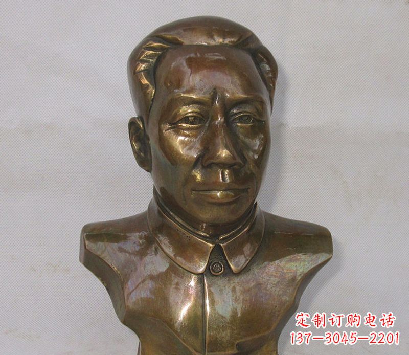 安阳传承中华文化，珍藏刘少奇雕塑
