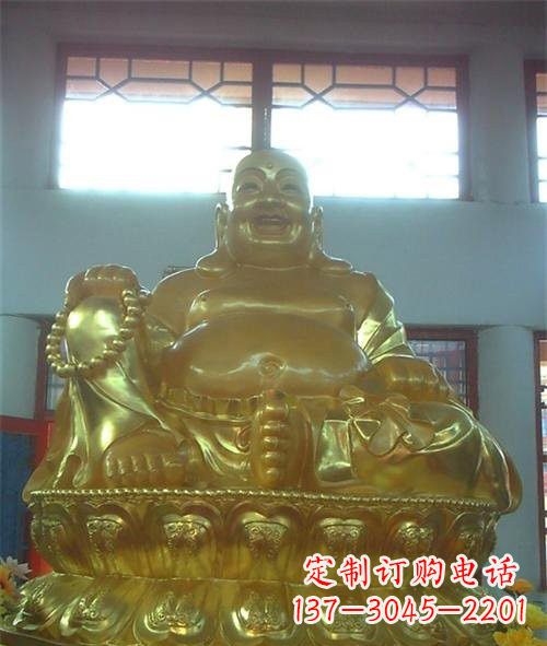 安阳传统工艺制作鎏金弥勒佛像
