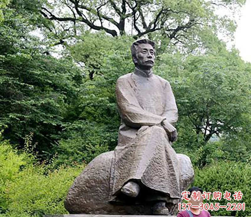 安阳倾情打造鲁迅公园手工雕塑