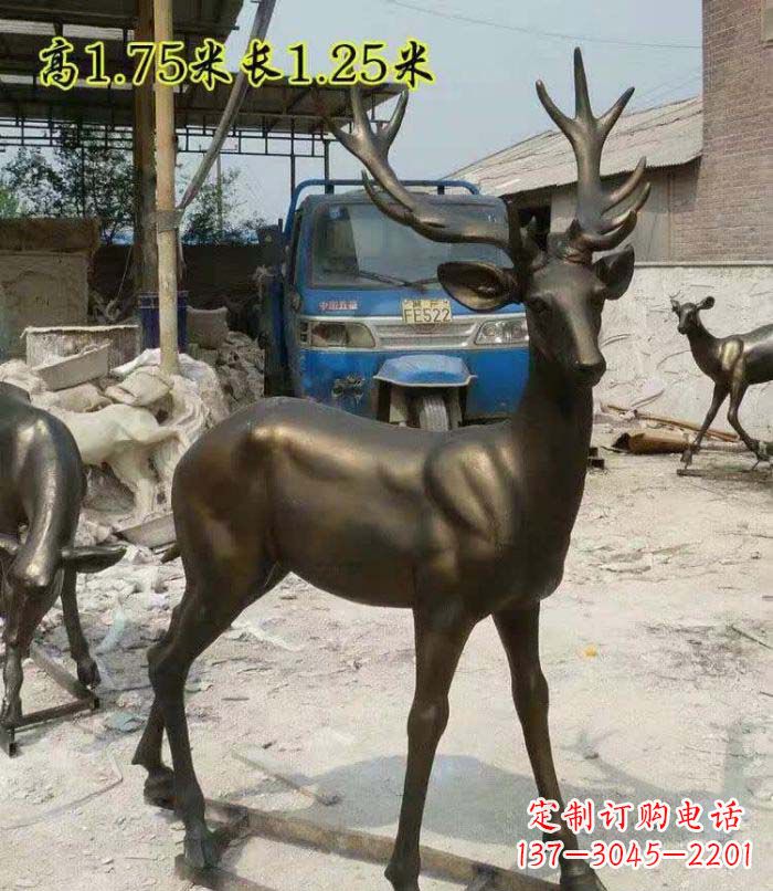 安阳艺术精美，高品质鹿铜雕塑
