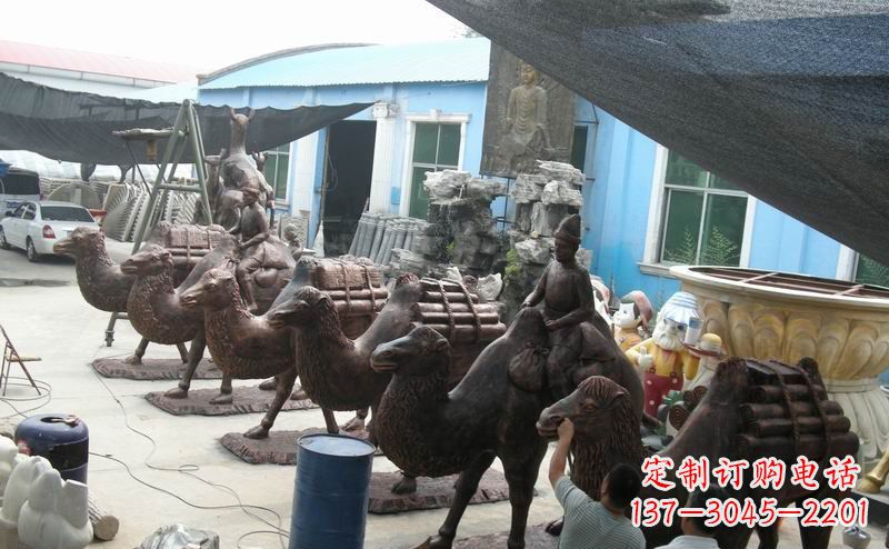 安阳骆驼公园动物铜雕魅力无限