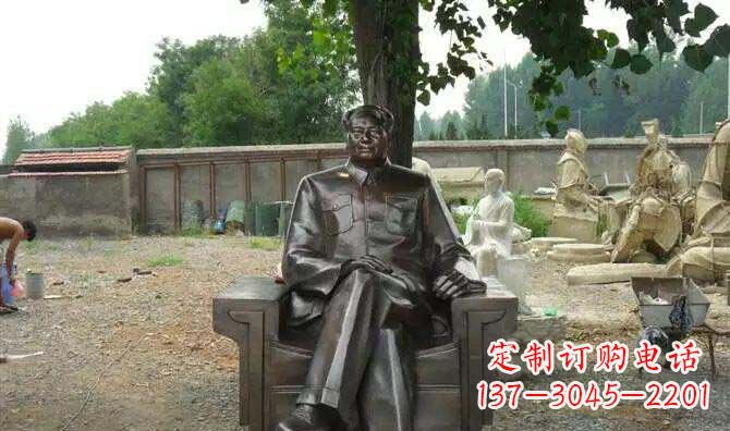 安阳中领雕塑推出的主席雕塑珍藏版，由高级工艺…
