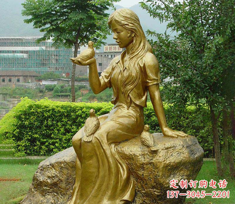 安阳激发无限灵感的精美鸽子雕塑