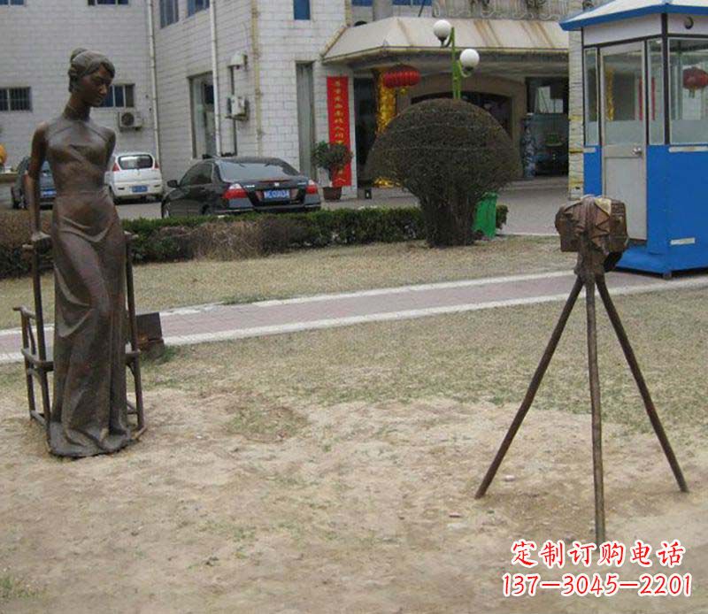 安阳中领雕塑是一家专业从事美女铜雕定制的厂家…
