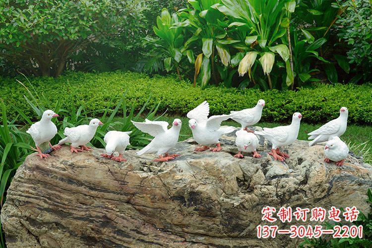 安阳鸽子雕塑,母亲抱孩子的传家之宝